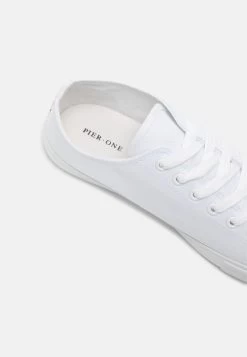 Pier One Qualité Absolue UNISEX – Baskets Basses Baskets & Sneakers Rond -Pier One 004281d9f3754b42b609e27f90c66682