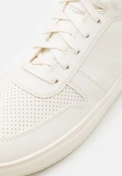 Marchandise De Première Qualité Pier One Baskets Montantes Sneakers Rond Homme -Pier One 02b6e8da49b1446b93d75c5423e7a93e