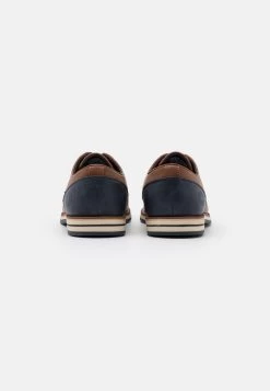 Pier One Chaussures à Lacets Prix Gelé Derbies Et Richelieus Rond Homme -Pier One 02ffe705be944d09be29e315288517e0