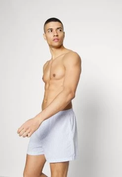 Pier One Prix Réduit 3 PACK – Caleçon Sous-vêtements & Chaussettes Normale Homme 11 Pier One Prix Réduit 3 PACK – Caleçon Sous-vêtements & Chaussettes Normale Homme -Pier One 04a8b39ee43c4b30b147cf4d2f42d975