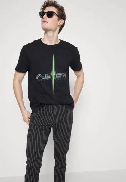 Pier One Un Tarif Préférentiel T-shirt Imprimé T-shirts & Polos Col Rond Homme -Pier One 05cb0e65d7e14de39144dd67dc672463