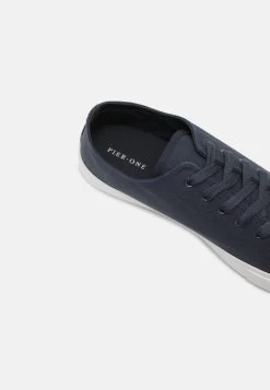 Pier One UNISEX – Baskets Basses Produit De Première Qualité Baskets & Sneakers Rond -Pier One 06043a44e6b943b6afea1bbe331893f9