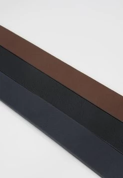 Prix Avantageux Pier One 3 PACK – Ceinture Ceintures Boucle Ardillon Homme -Pier One 07077552b83b41c09eecc4ff15e352b8