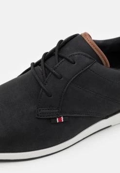 Prix Équitable Pier One Chaussures à Lacets Derbies, Richelieus & Chaussures Bateau Rond Homme 13 Prix Équitable Pier One Chaussures à Lacets Derbies, Richelieus & Chaussures Bateau Rond Homme -Pier One 09385dbb736847f5a5eac6cf4a1ece0d