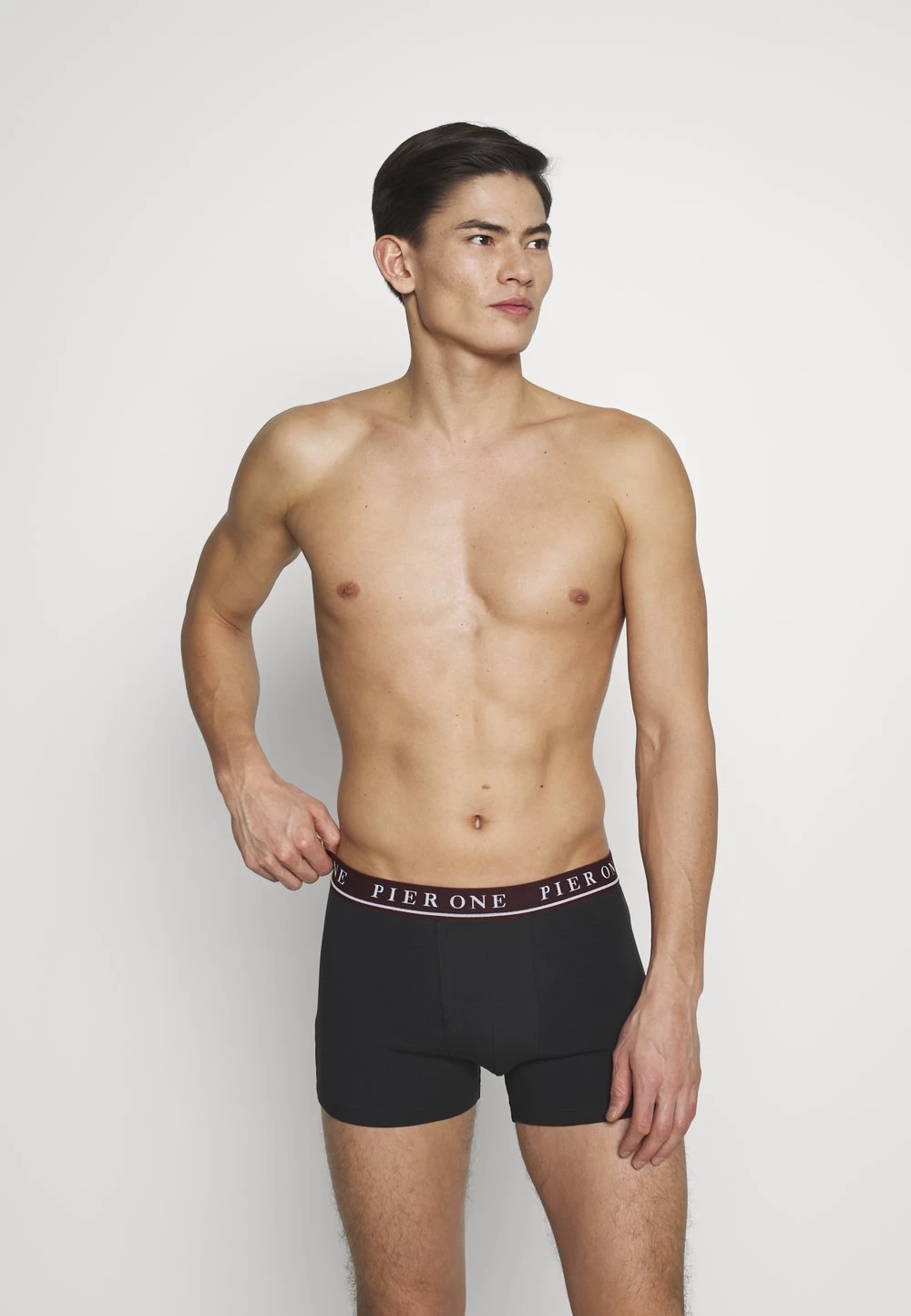 Pier One Faible Prix 5 PACK – Shorty Sous-vêtements & Chaussettes Normale Homme 2 Pier One Faible Prix 5 PACK – Shorty Sous-vêtements & Chaussettes Normale Homme – Image 2