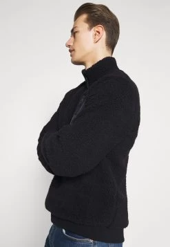 Pier One Sweat Polaire Prix Avantageux Sweats & Hoodies Col Camionneur Homme -Pier One 0b27e21a839e4f56af9be8aed42665b4