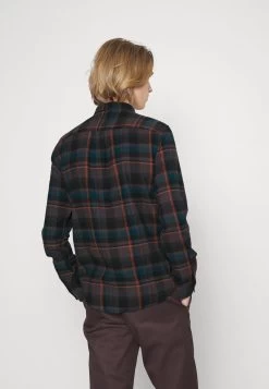 Pier One Chemise Prix Bradés Chemises Col Kent Homme -Pier One 128a063ae01341a6be0b82823cd1d3af