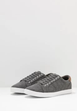 Qualité Garantie 100% Pier One Baskets Basses Sneakers Rond Homme -Pier One 141207d5e5e14b14b97b78b3d53096a4