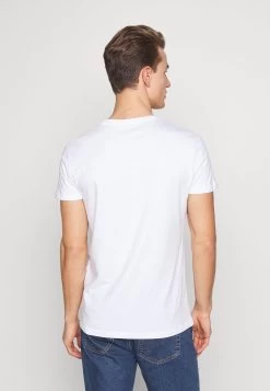 50% Off De Vente Pier One 5 PACK – T-shirt Basique T-shirts & Polos Col En V Homme -Pier One 1668a615b94040369308c97efdb1bcb6