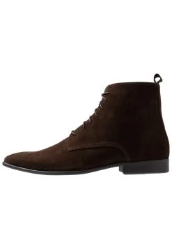 Prix Dynamité Pier One Bottines à Lacets Boots Et Bottes Carré Homme -Pier One 1c76242753614cc0a04697af9c52a6e7 1