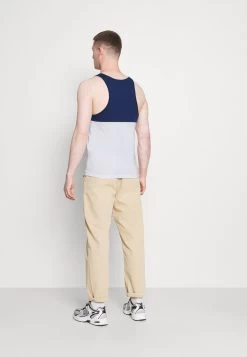 Pier One Débardeur Prix Incroyables T-shirts Encolure Large Ronde Homme -Pier One 1cc782814dd440d6992953825d665d95