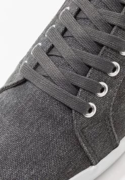 Qualité Garantie 100% Pier One Baskets Basses Sneakers Rond Homme -Pier One 210a8c92109b40ff9e7f0db5d46a1472