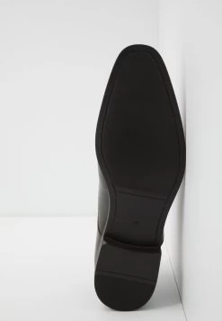 Pier One Derbies & Richelieus Promos Derbies Et Richelieus Rond Homme -Pier One 215d543e0afe42a680ad11534f4afab4