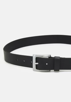 Rabais Pier One LEATHER – Ceinture Ceintures Boucle Ardillon Homme -Pier One 254bd2d1b19f49b1b5f79b1255f1291b
