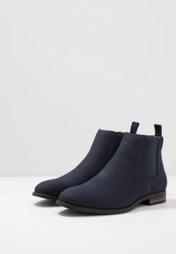 Prix Légers Pier One Bottines Bottes Rond Homme 8 Prix Légers Pier One Bottines Bottes Rond Homme -Pier One 25d46292d41b4699b696aa93192825a3