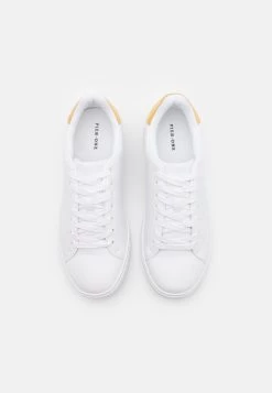 Pier One UNISEX – Baskets Basses Faible Prix Baskets & Sneakers Rond -Pier One 28184df6b3d14e82806c33345f906ac4