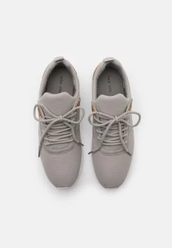 Marchandise De Première Qualité Pier One Baskets Basses Sneakers Rond Homme -Pier One 2b0ba57dc79e4d6f8aadb3114c1093c3