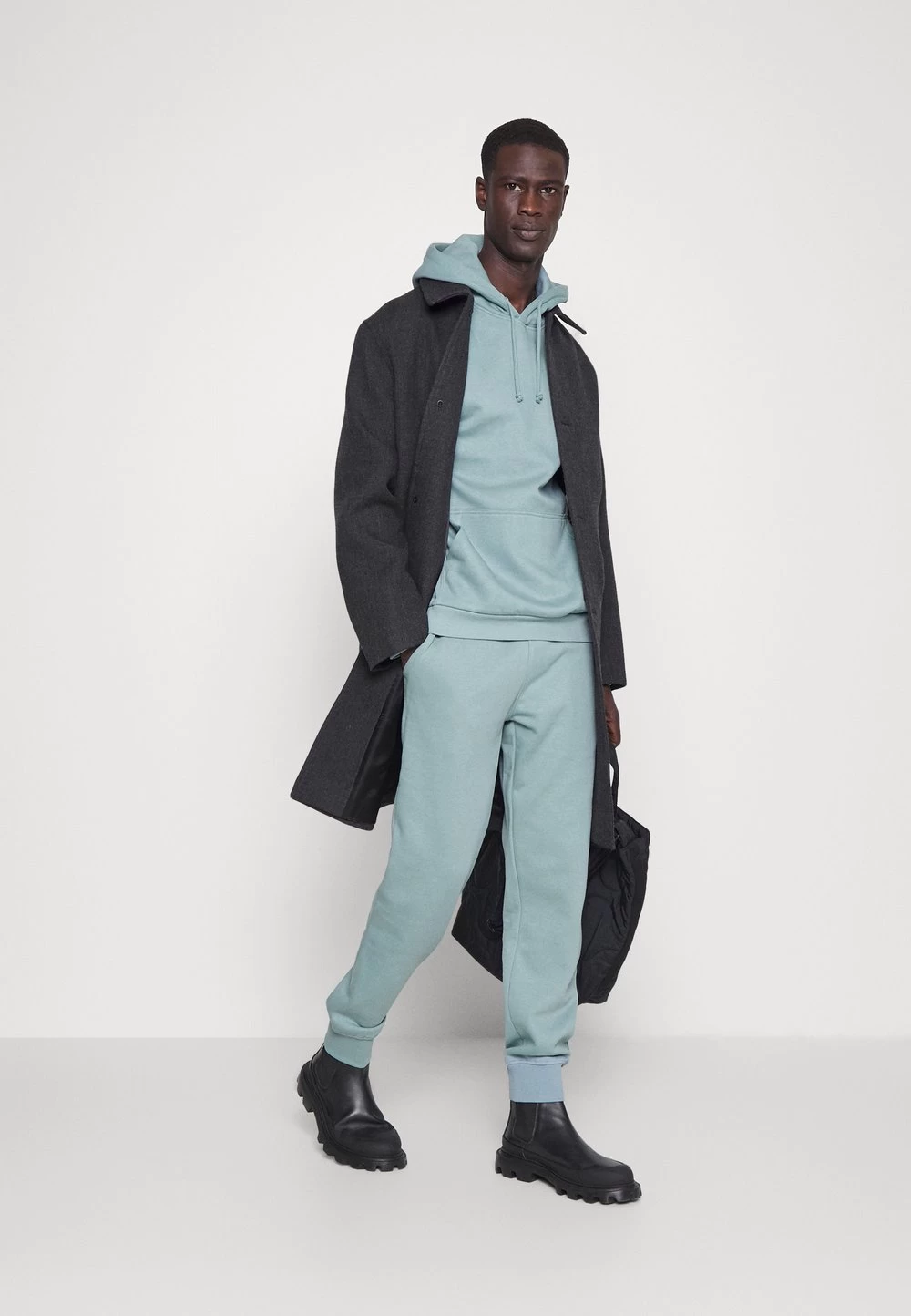 Pier One Prix Imbattable Pantalon De Survêtement Pantalons Normale Homme 2 Pier One Prix Imbattable Pantalon De Survêtement Pantalons Normale Homme – Image 2