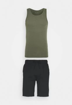 Pier One Pyjama Vendre-Réclame Pyjamas Normale Homme -Pier One 2bb2ea0bf9db489fb4141c3407e13223 1