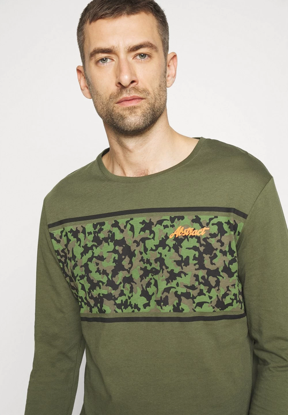 Pier One T-shirt à Manches Longues Prix Imbattable T-shirts Col Rond Homme 4 Pier One T-shirt à Manches Longues Prix Imbattable T-shirts Col Rond Homme – Image 4