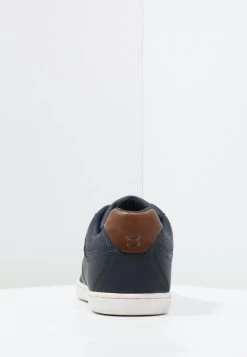 Pier One Baskets Basses Première Qualité Sneakers Rond Homme -Pier One 30f605f38a1541c7a92ea93be2eff96b