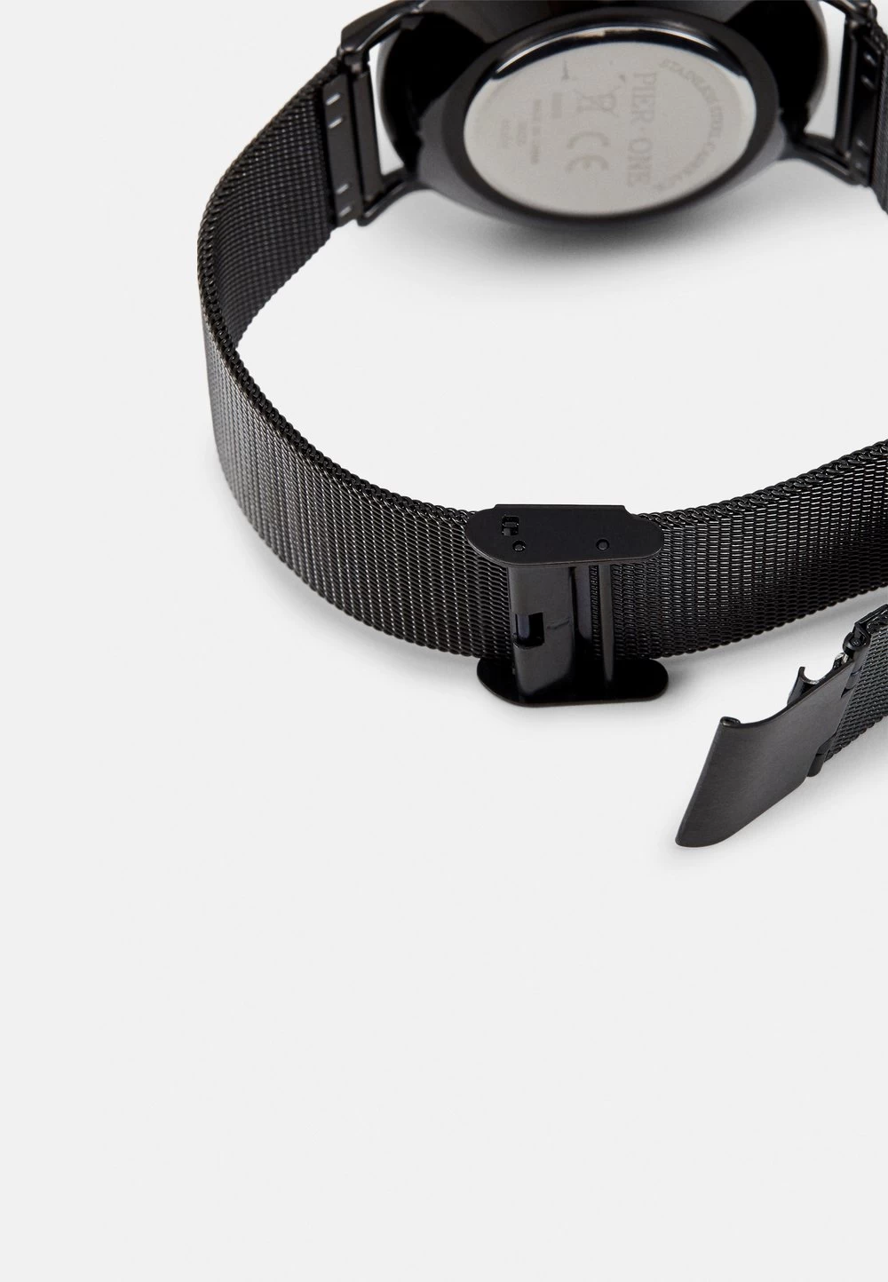 Promos Pier One Montre Montres Et Bijoux Couleur Unie Homme 3 Promos Pier One Montre Montres Et Bijoux Couleur Unie Homme – Image 3