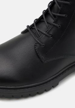 Pier One Réduction Bottines à Lacets Bottes Rond Homme 11 Pier One Réduction Bottines à Lacets Bottes Rond Homme -Pier One 33850adda48444d58c26f4508273df3d