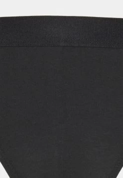 Pier One Rabais 3 PACK – Slip Sous-vêtements Normale Homme -Pier One 3629b79300d64c94b708eef36fdd852b