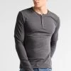 Pier One Prix Jamais Vus T-shirt à Manches Longues T-shirts & Polos Col Tunisien Homme