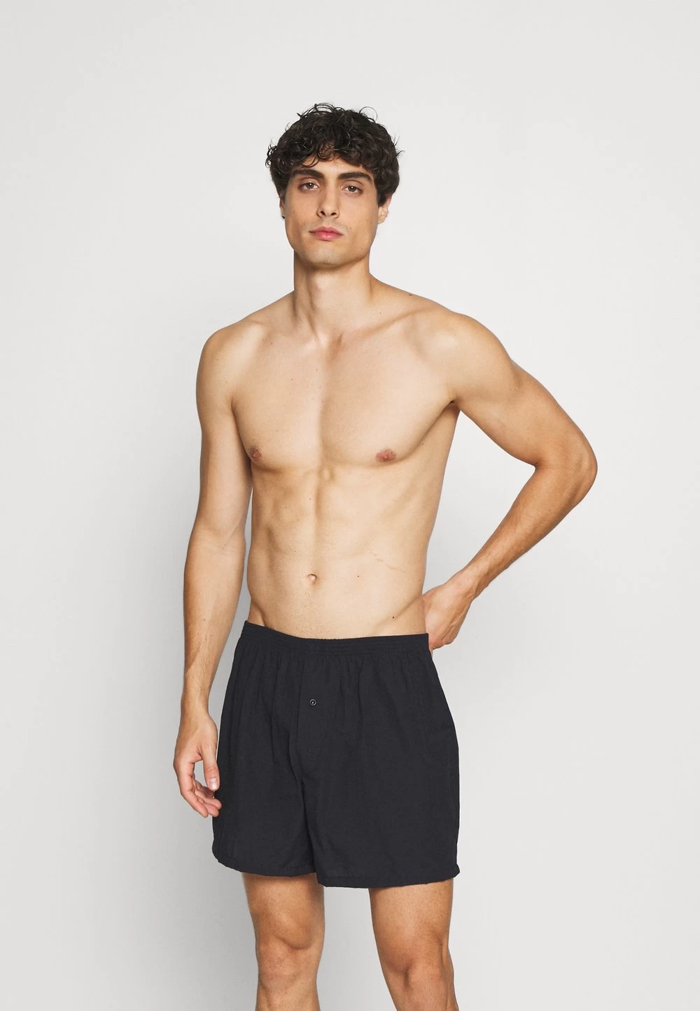 Pier One 3 PACK – Caleçon Marchandise De Première Qualité Sous-vêtements Normale Homme 1 Pier One 3 PACK – Caleçon Marchandise De Première Qualité Sous-vêtements Normale Homme