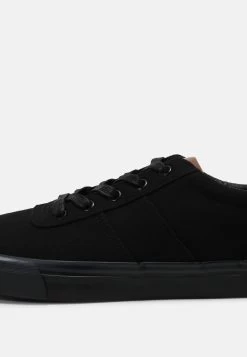 Pier One UNISEX – Baskets Basses Prix Bradés Sneakers Rond -Pier One 41e1e9d82dad4d76bd89c87093765711