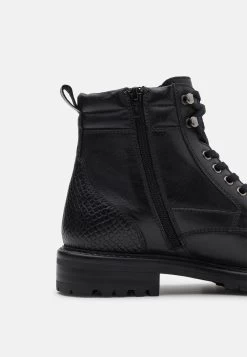 Pier One Bottines à Lacets Prix Jamais Vus Bottes Rond Homme 11 Pier One Bottines à Lacets Prix Jamais Vus Bottes Rond Homme -Pier One 43c765f9ed2841ff8328c0541d5511d4