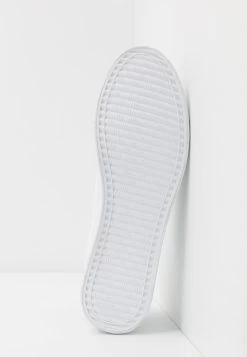 Pier One Qualité Supérieure Baskets Basses Sneakers Rond Homme -Pier One 43f8aa1d3762477ca7fbe145143557aa