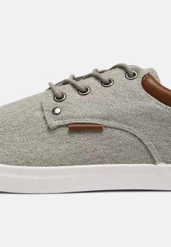 Pier One Soldes Baskets Basses Sneakers Rond Unisex -Pier One 444b1bbdc0d845ffbfc869b4d05e4d6a