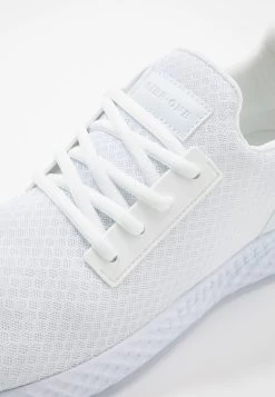 Pier One UNISEX – Baskets Basses Prix Refroidis Sneakers Rond Homme 12 Pier One UNISEX – Baskets Basses Prix Refroidis Sneakers Rond Homme -Pier One 456501cdb0a342e597dd360bdaa5fbfb