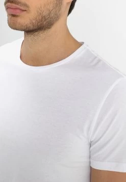 En Remise Pier One T-shirt Basique T-shirts Col Rond Homme -Pier One 45ba89a7fead4a8ab7069a4eee7a2e1a