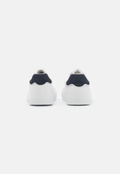 Pier One Prix Favorable UNISEX – Baskets Basses Baskets & Sneakers Rond -Pier One 466b9c9c991945e4ad7d96c038b12f14