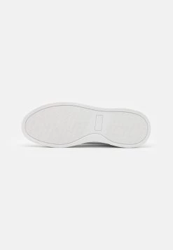 Marchandise De Première Qualité Pier One UNISEX – Baskets Basses Baskets & Sneakers Rond -Pier One 49ce43d2b1324932a53f117763ed6b2c