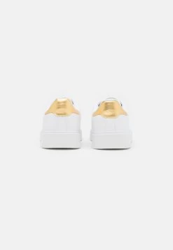 Pier One UNISEX – Baskets Basses Faible Prix Baskets & Sneakers Rond -Pier One 4a7ddbc0f73642408d05261f8fd63302