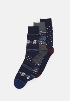 Pier One Meilleure Qualité XMAS GIFT BOX 3 PACK – Chaussettes Sous-vêtements & Chaussettes Multicolore Homme 15 Pier One Meilleure Qualité XMAS GIFT BOX 3 PACK – Chaussettes Sous-vêtements & Chaussettes Multicolore Homme -Pier One 4b003b6a35d54c5a8ccbe64dfcd1399f 4