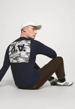 Pier One T-shirt à Manches Longues Soldes En Ligne T-shirts Col Rond Homme 10 Pier One T-shirt à Manches Longues Soldes En Ligne T-shirts Col Rond Homme -Pier One 4c59b2030194403688ec5e742e103262