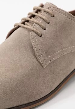 Pier One Prix Préférentiel Derbies & Richelieus Derbies Et Richelieus Rond Homme -Pier One 4d2e44c7d63a4f9d9d02be870e721fca