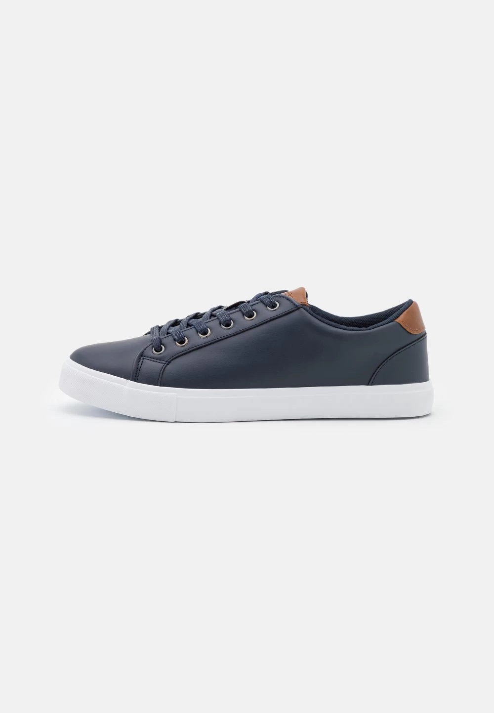 Pier One UNISEX – Baskets Basses Prix Affortable Baskets & Sneakers Rond 1 Pier One UNISEX – Baskets Basses Prix Affortable Baskets & Sneakers Rond