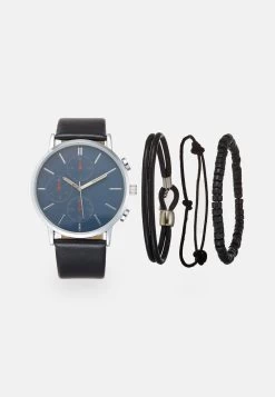 Prix Sacrifiés Pier One SET – Montre Montres Et Bijoux Boucle Ardillon Homme -Pier One 50b02cec6dfb4a2bb76d2b50096f8160