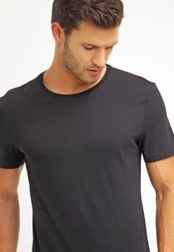 Bas Prix Pier One 2 PACK – T-shirt Basique T-shirts Col Rond Homme -Pier One 515b50b1d0584da892ae6643ce7963bb