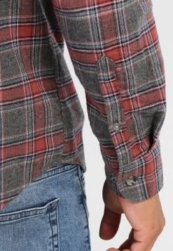 Pas Cher Pier One Chemise Chemises Col Kent Homme -Pier One 551953d0ad2d49119280dd58cb3b0bb3