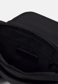 Prix Sacrifiés Pier One UNISEX – Sac Bandoulière Sacs Fermeture à Clip -Pier One 557db21bc1d5436291cfa255a79296ab