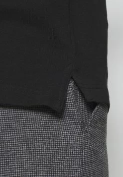 Pier One Prix Imbattable 3 PACK – Polo T-shirts Col Polo Homme -Pier One 5786b2765efe4547be1a94d878406dcc