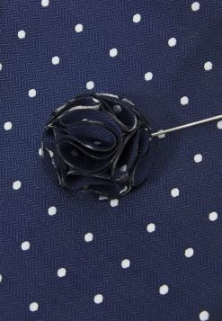 Prix Favorable Pier One SET – Cravate Cravates Et Nœuds Papillon à Pois Homme -Pier One 5b58e4bb71854ae696dde84ee1063a0b