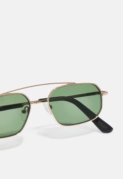 Haute Qualité Pier One Lunettes De Soleil Ovale Femme -Pier One 5bc4ec5a70a64828bbed162942d559a7